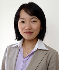川田理華子 氏