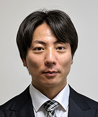 伊庭達也 氏