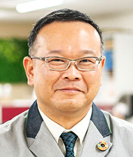 金子真也 氏