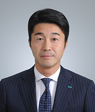 荒木裕也 氏