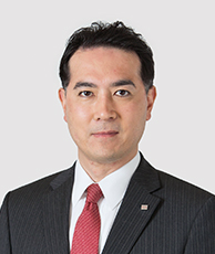 石野普之氏