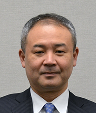 村井淳氏